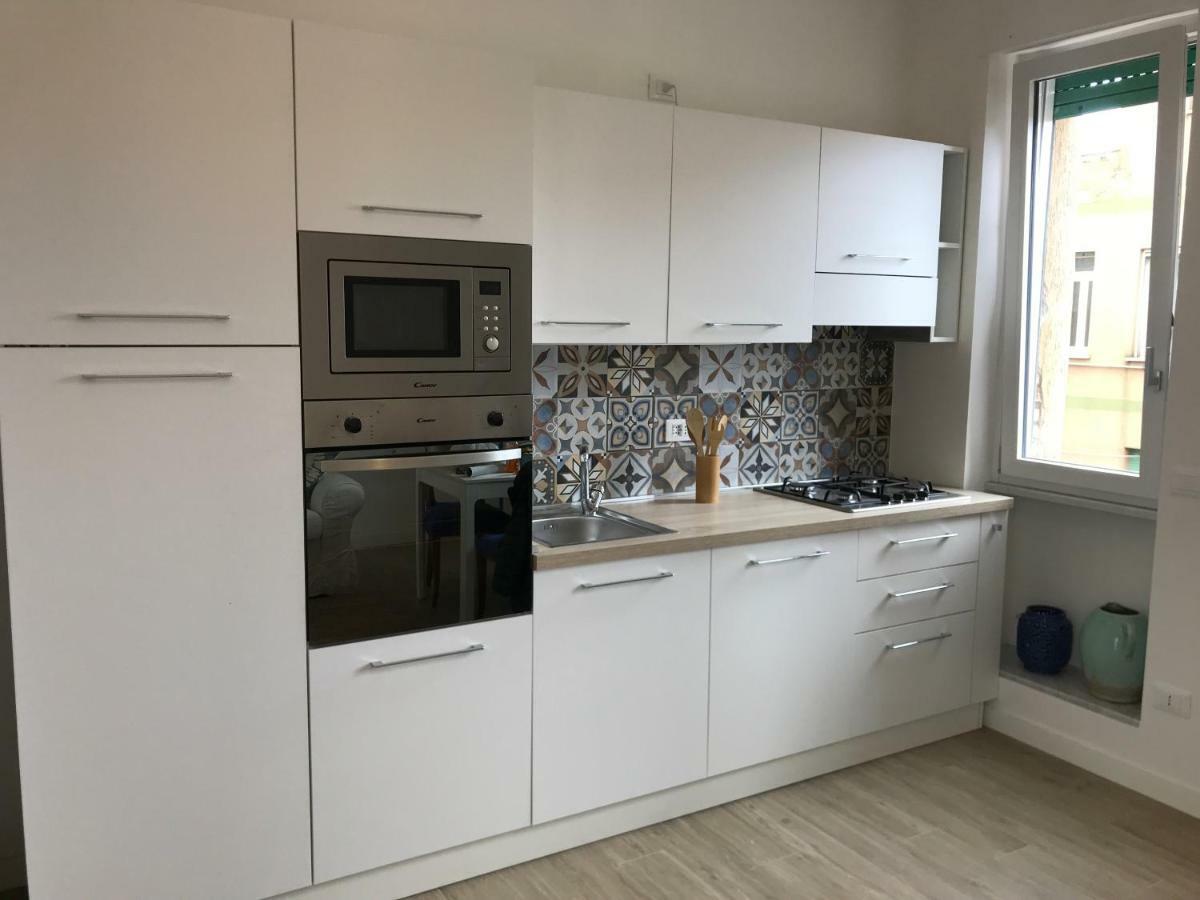 Rome On The Beach Apartment Lido di Ostia Exterior foto
