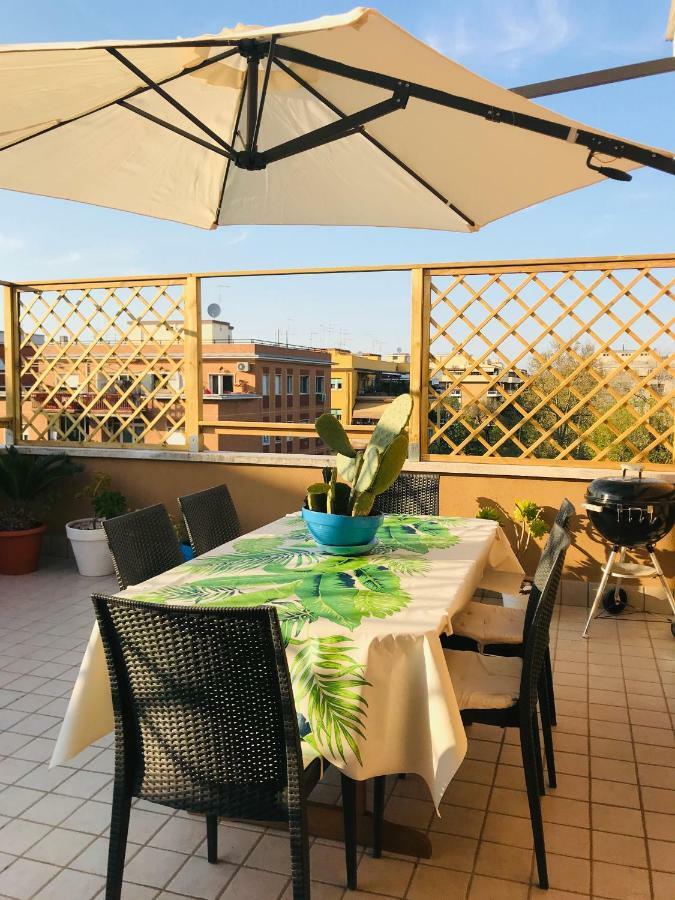 Rome On The Beach Apartment Lido di Ostia Exterior foto
